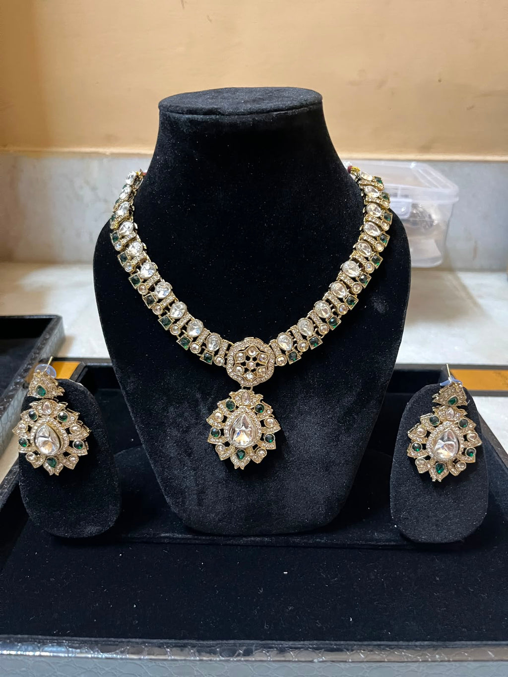 Premium Green Moissanite Necklace Set with Mangtika